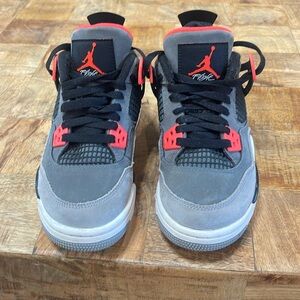 Air Jordan Retro 4’s